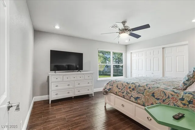 $1,325,000 | 2940 Crystal Bay Drive, Las Vegas, NV 89117