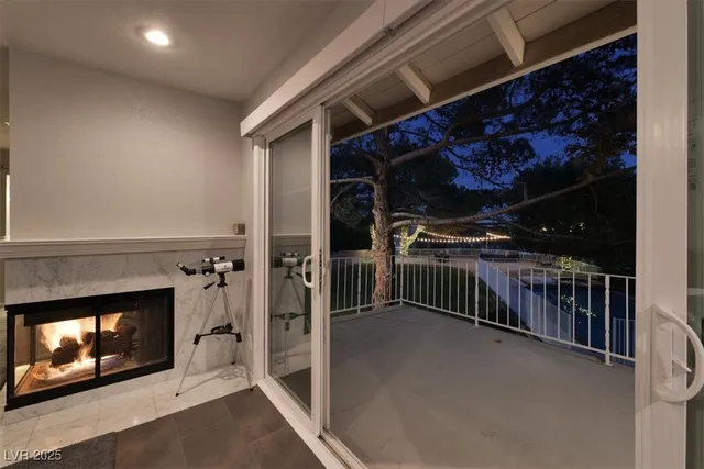 $1,325,000 | 2940 Crystal Bay Drive, Las Vegas, NV 89117