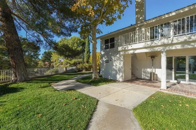 $1,325,000 | 2940 Crystal Bay Drive, Las Vegas, NV 89117