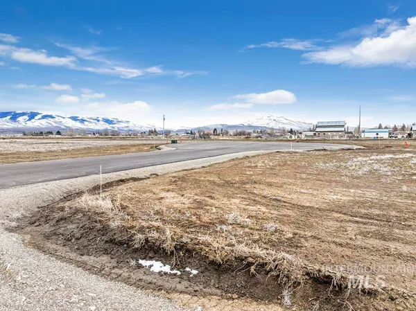 $68,000 | Lot 22-block Pioneer Place, Oakley, ID 83346