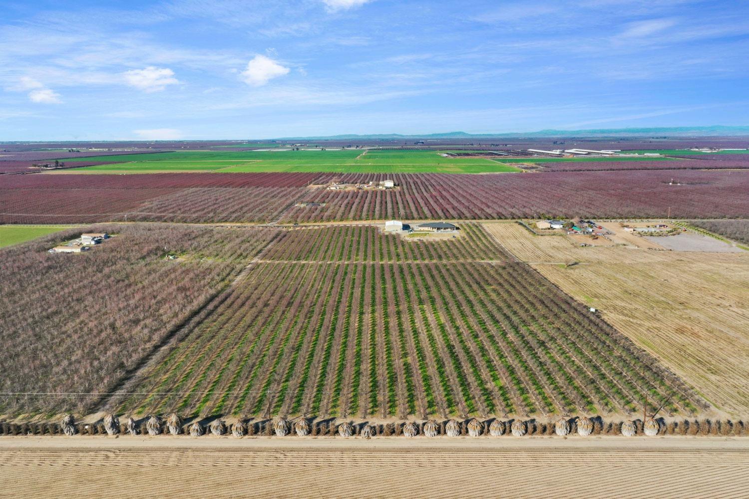 10393 Bradbury Road Ballico, CA 95303 - Photo 69 of 85 a view of an outdoor space and tennis court