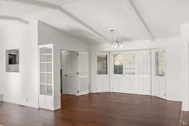 $10,000 | 121 Knoll Place, St. Helena, CA 94574