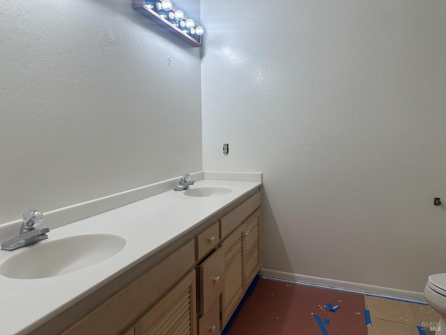 121 Knoll Place St. Helena, CA 94574 - Photo 17 of 19