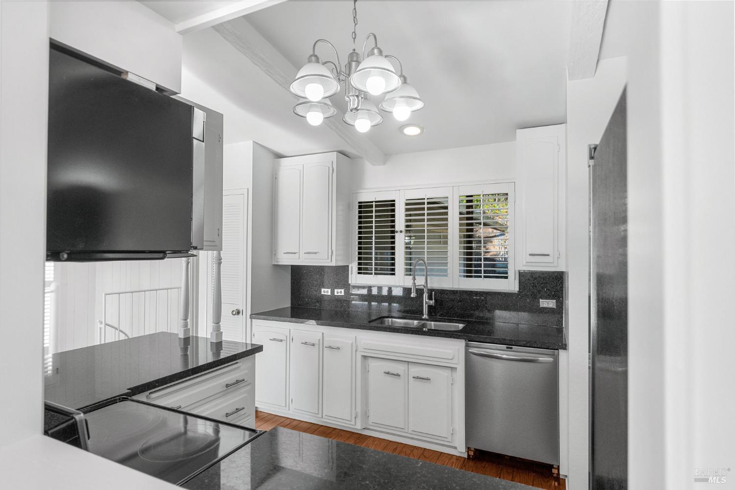 121 Knoll Place St. Helena, CA 94574 - Photo 20 of 54