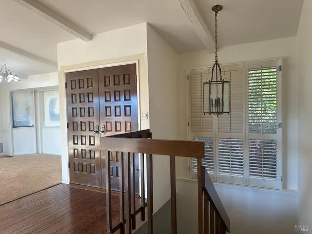 $10,000 | 121 Knoll Place, St. Helena, CA 94574