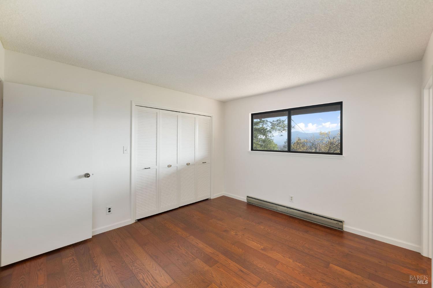 121 Knoll Place St. Helena, CA 94574 - Photo 40 of 54 Bedroom 3