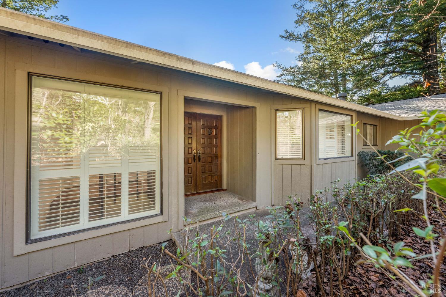 121 Knoll Place St. Helena, CA 94574 - Photo 4 of 54