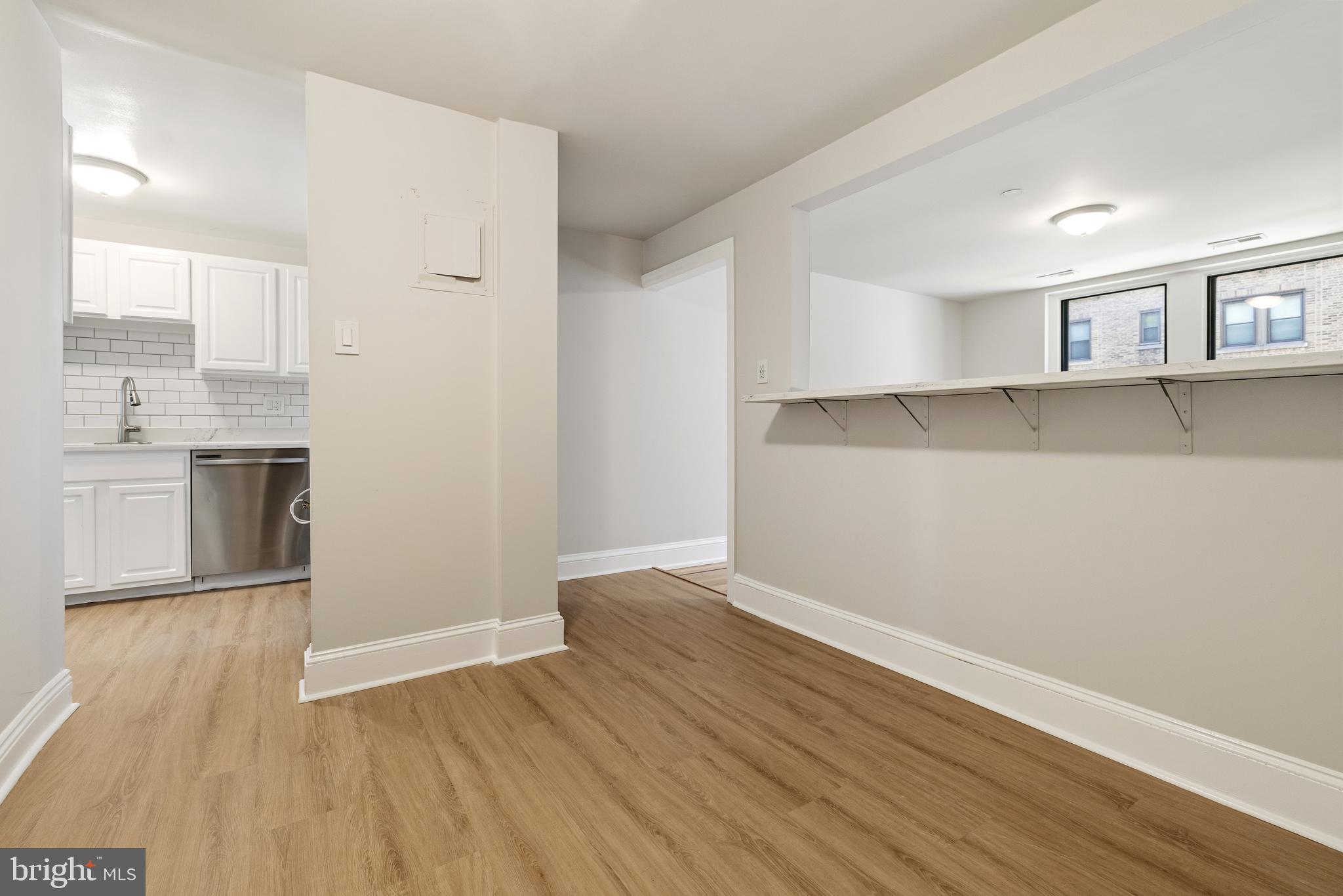 900 Valley Road, Unit A202 Melrose Park, PA 19027 - Photo 14 of 29 Breakfast area off kitchen