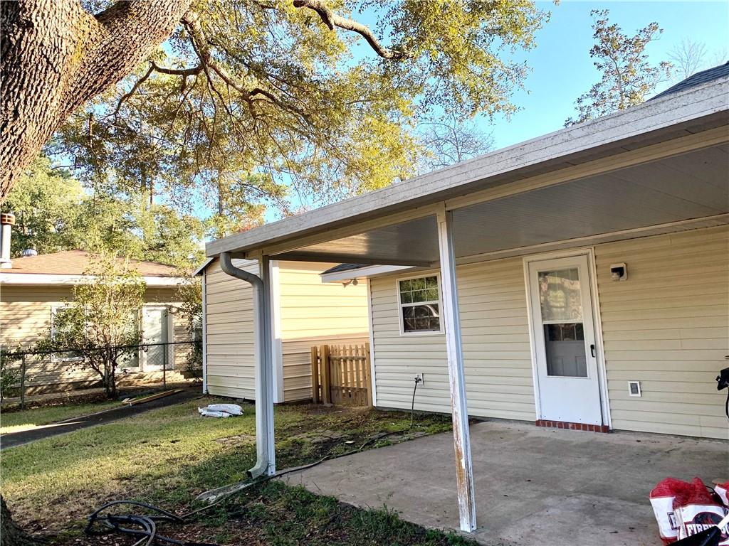 27155 Tag A Long Road Lacombe, LA 70445 - Photo 9 of 11