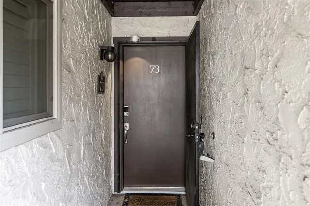 $295,000 | 555 Vallombrosa Avenue, Unit 73, Chico, CA 95926