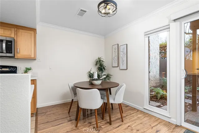 $295,000 | 555 Vallombrosa Avenue, Unit 73, Chico, CA 95926