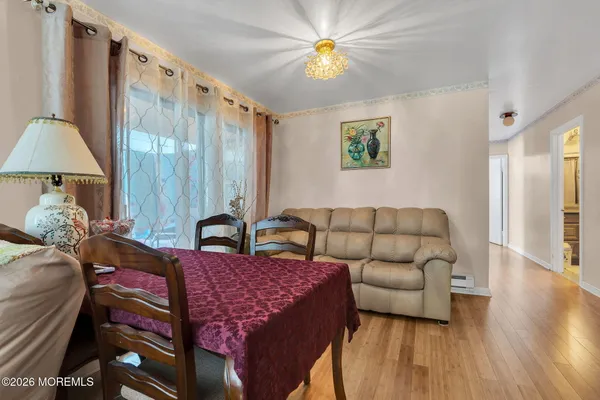 $2,300 | 160 Cross Slope Court, Unit J, Manalapan, NJ 07726