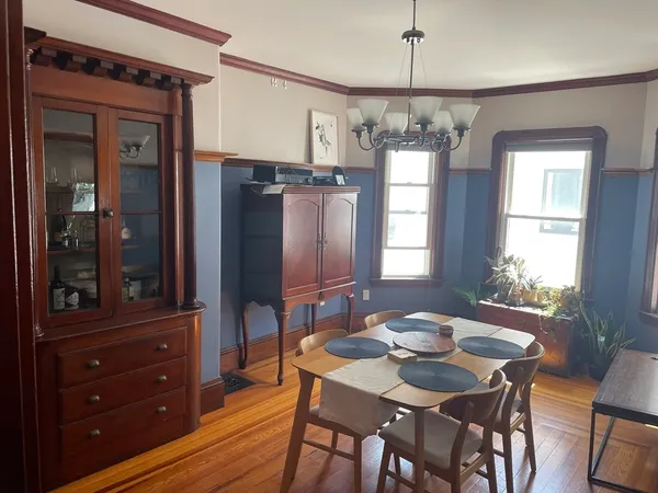 $4,800 | 29 Fairmount Avenue, Unit 2, Somerville, MA 02144