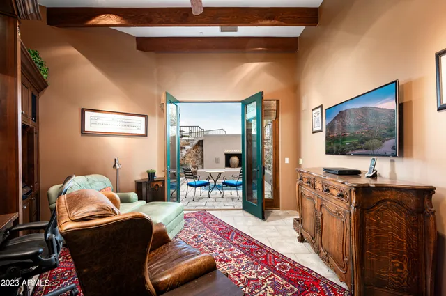 a view of a backyard with plants and a yard