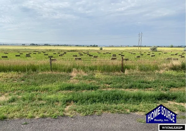 $65,000 | 2110 Riverview Road, Riverton, WY 82501