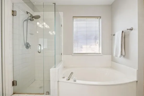 $2,900 | 220 Redwood Court, Keller, TX 76248