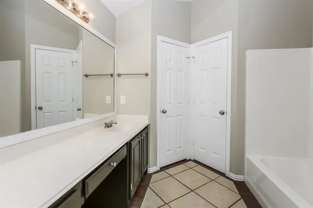 $1,845 | 9336 Cynthia Court, Fort Worth, TX 76140