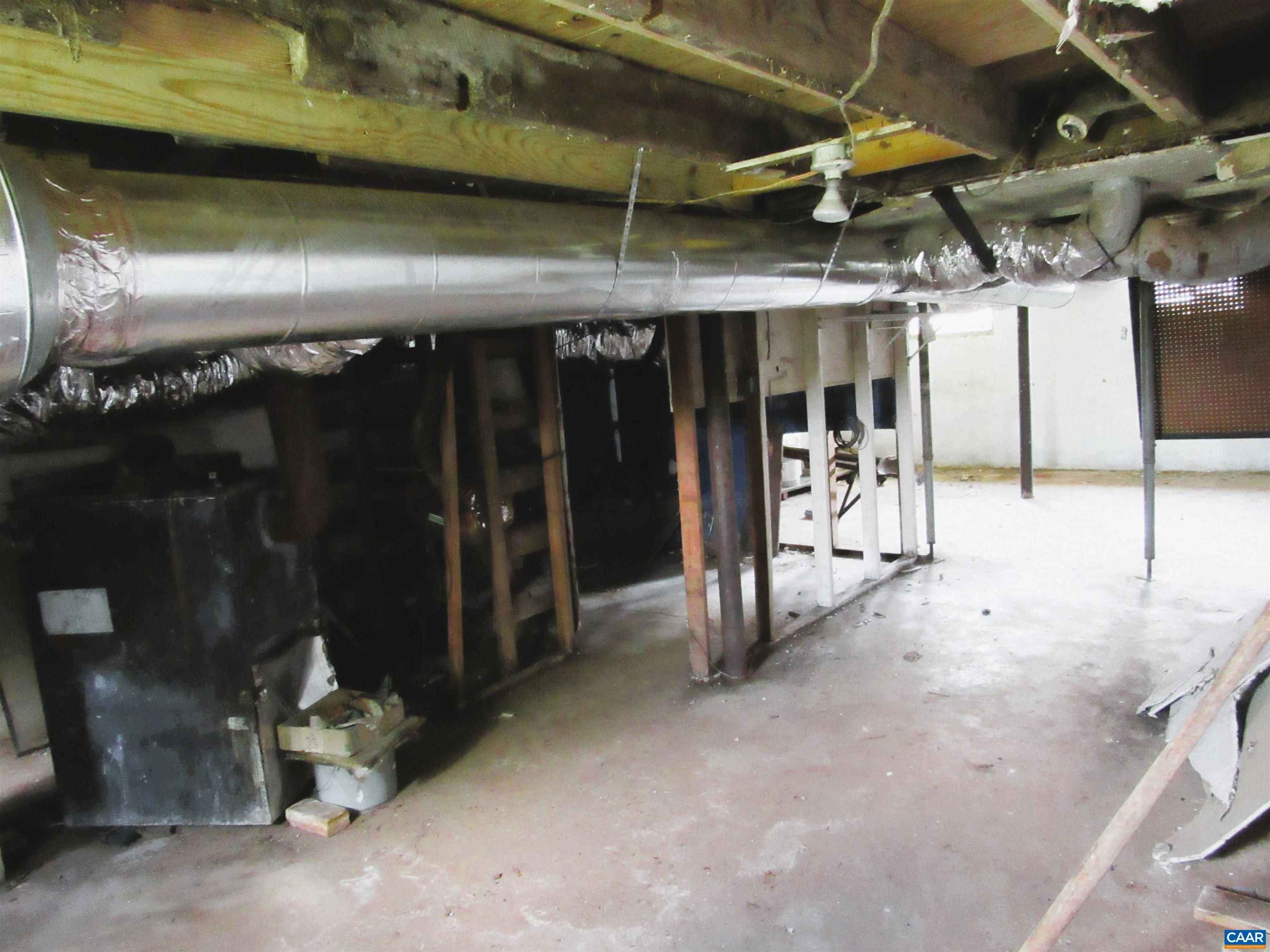 1358 South Coolwell Road Madison Heights, VA 24572 - Photo 18 of 27 a view of water heater room