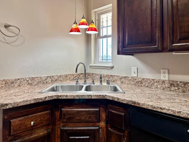 $1,800 | 7108 Imperial Trail, Amarillo, TX 79106