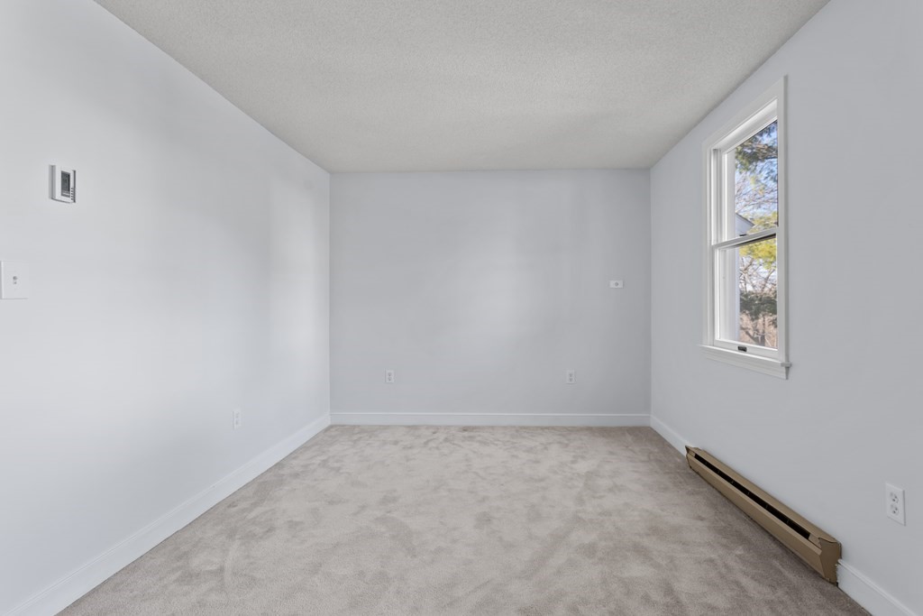 15 Victoria Heights Road, Unit 15 Boston, MA 02136 - Photo 17 of 25 Gallery Image 17