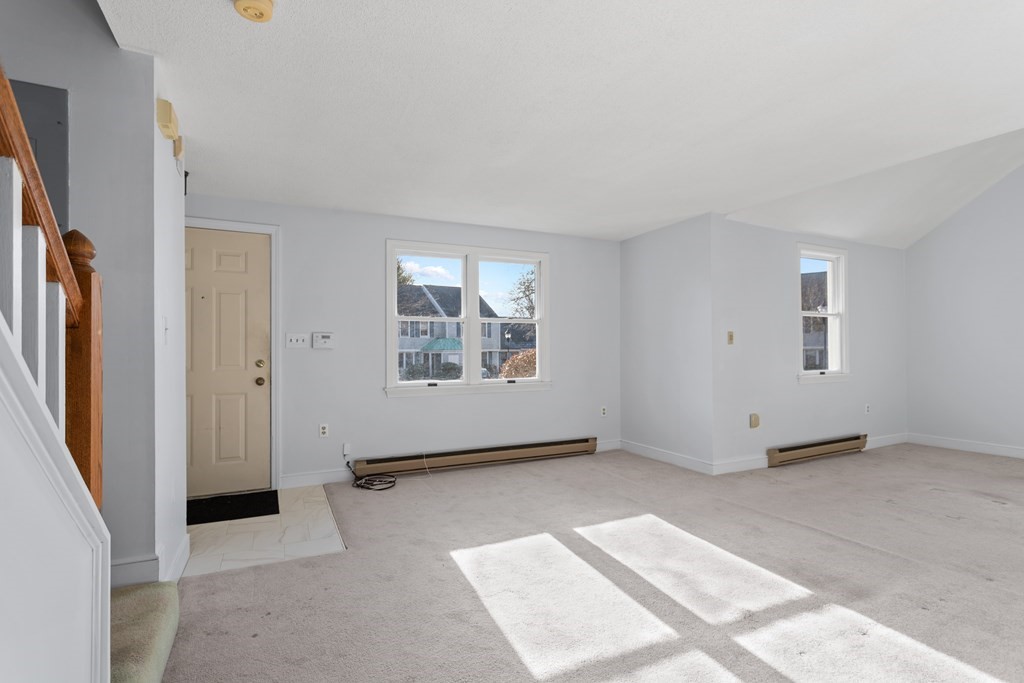 15 Victoria Heights Road, Unit 15 Boston, MA 02136 - Photo 5 of 25 Gallery Image 5