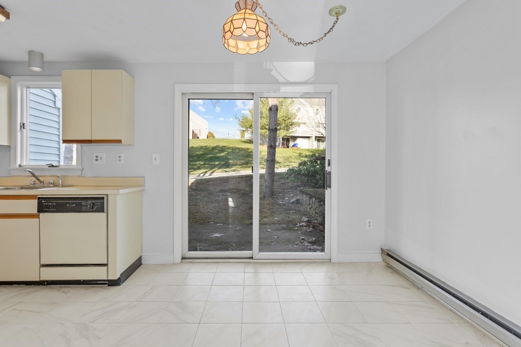 15 Victoria Heights Road, Unit 15 Boston, MA 02136 - Photo 8 of 25 Gallery Image 8