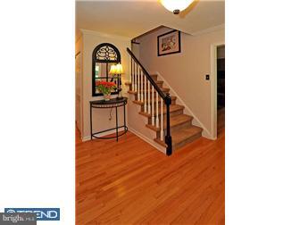 120 Pine Valley Road Doylestown, PA 18901 - Photo 2 of 12 Foyer