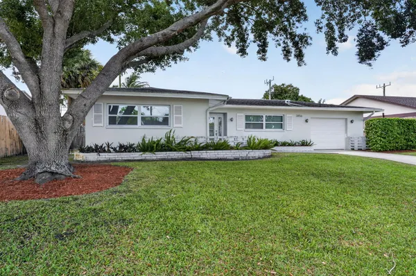 $645,000 | 3856 Lighthouse Drive, Palm Beach Gardens, FL 33410