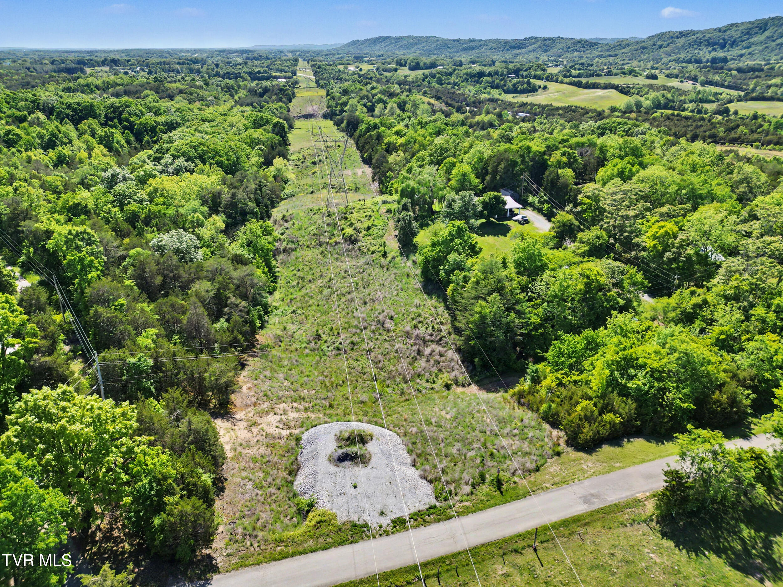 7.5-acres Oak Hills Road Mosheim, TN 37818 - Photo 3 of 15 13_dji_0192