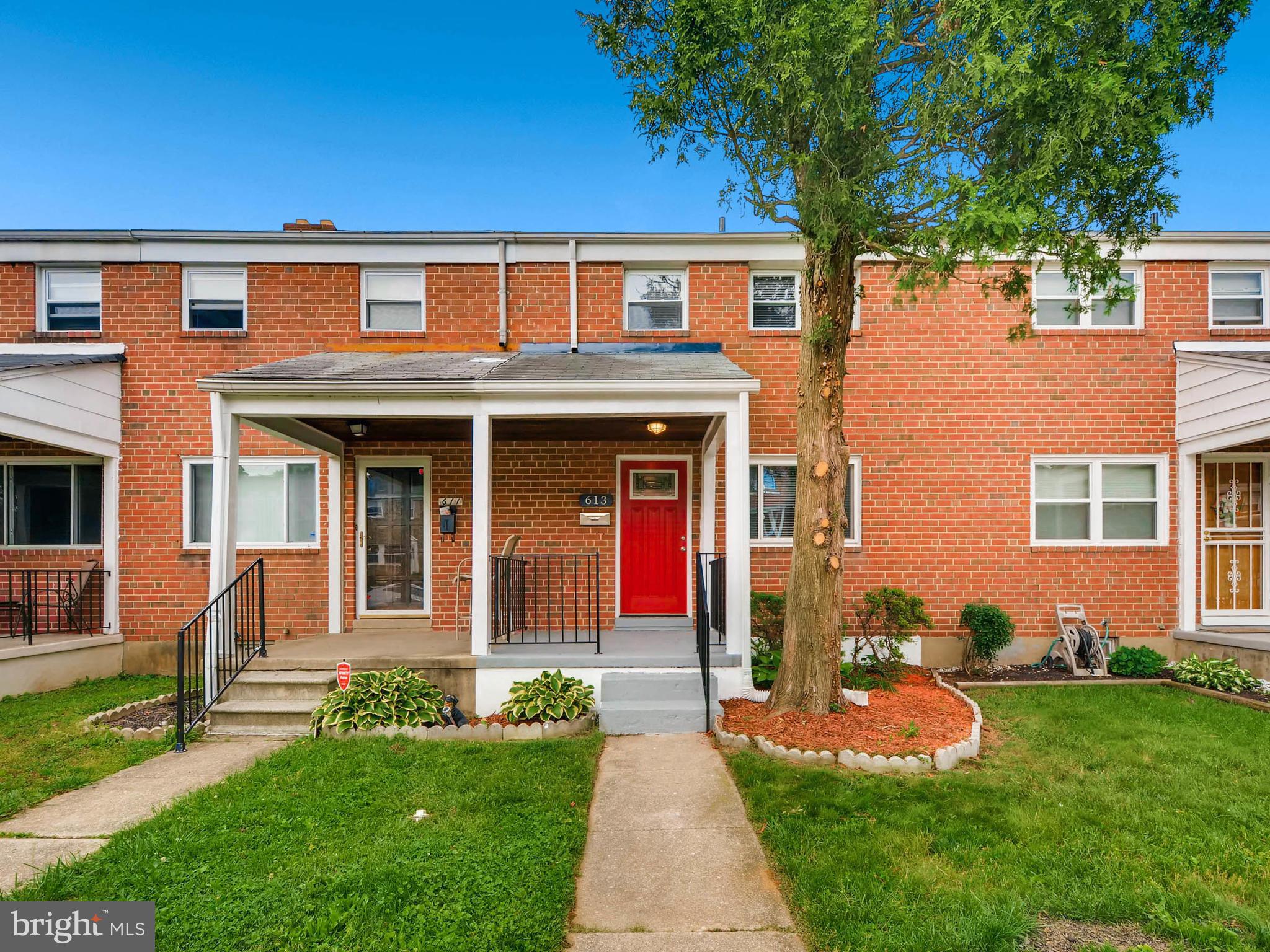 613 Queensgate Road Baltimore, MD 21229 - Photo 1 of 30 Front