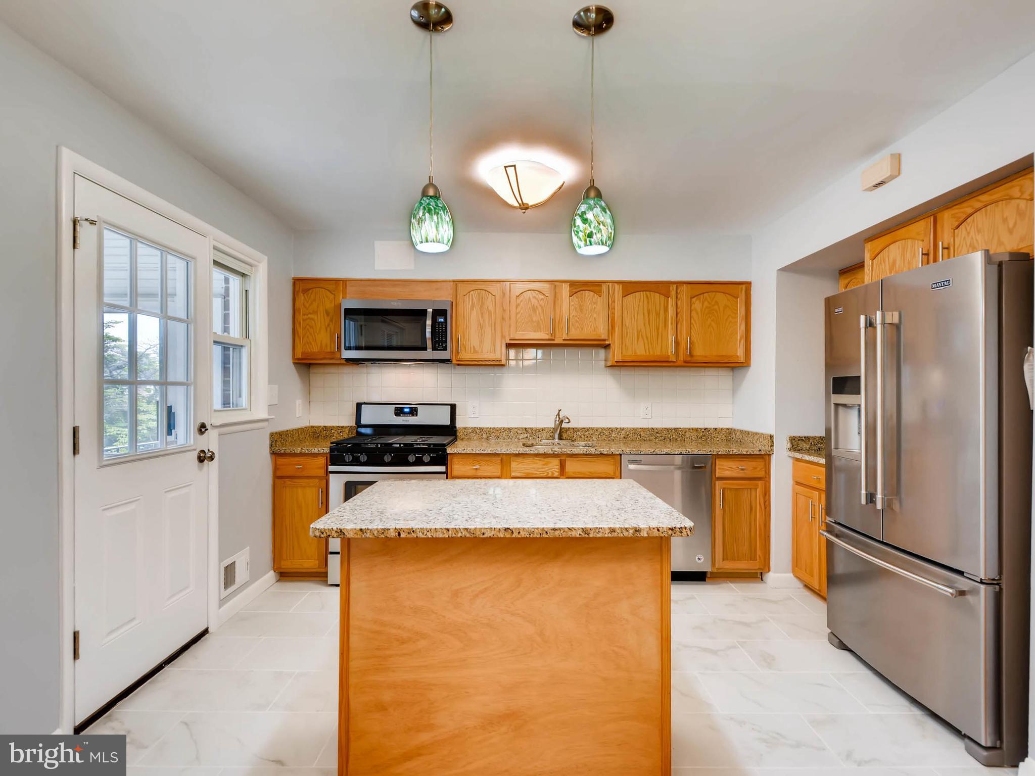 613 Queensgate Road Baltimore, MD 21229 - Photo 2 of 30 Kitchen