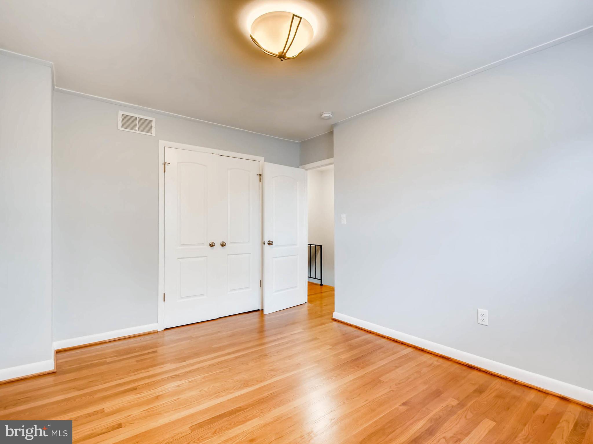 613 Queensgate Road Baltimore, MD 21229 - Photo 16 of 30 Bedroom
