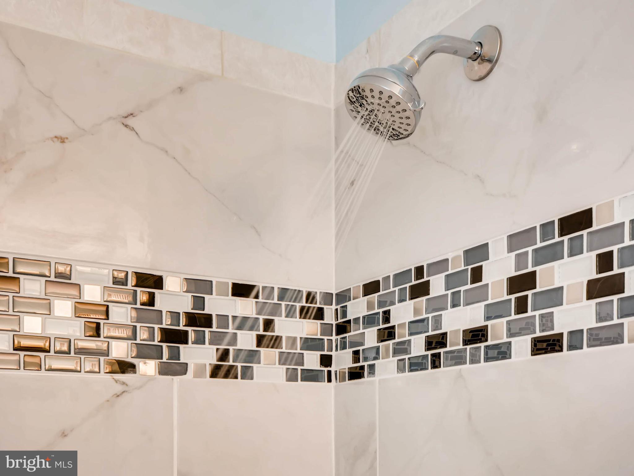 613 Queensgate Road Baltimore, MD 21229 - Photo 20 of 30 Bathroom