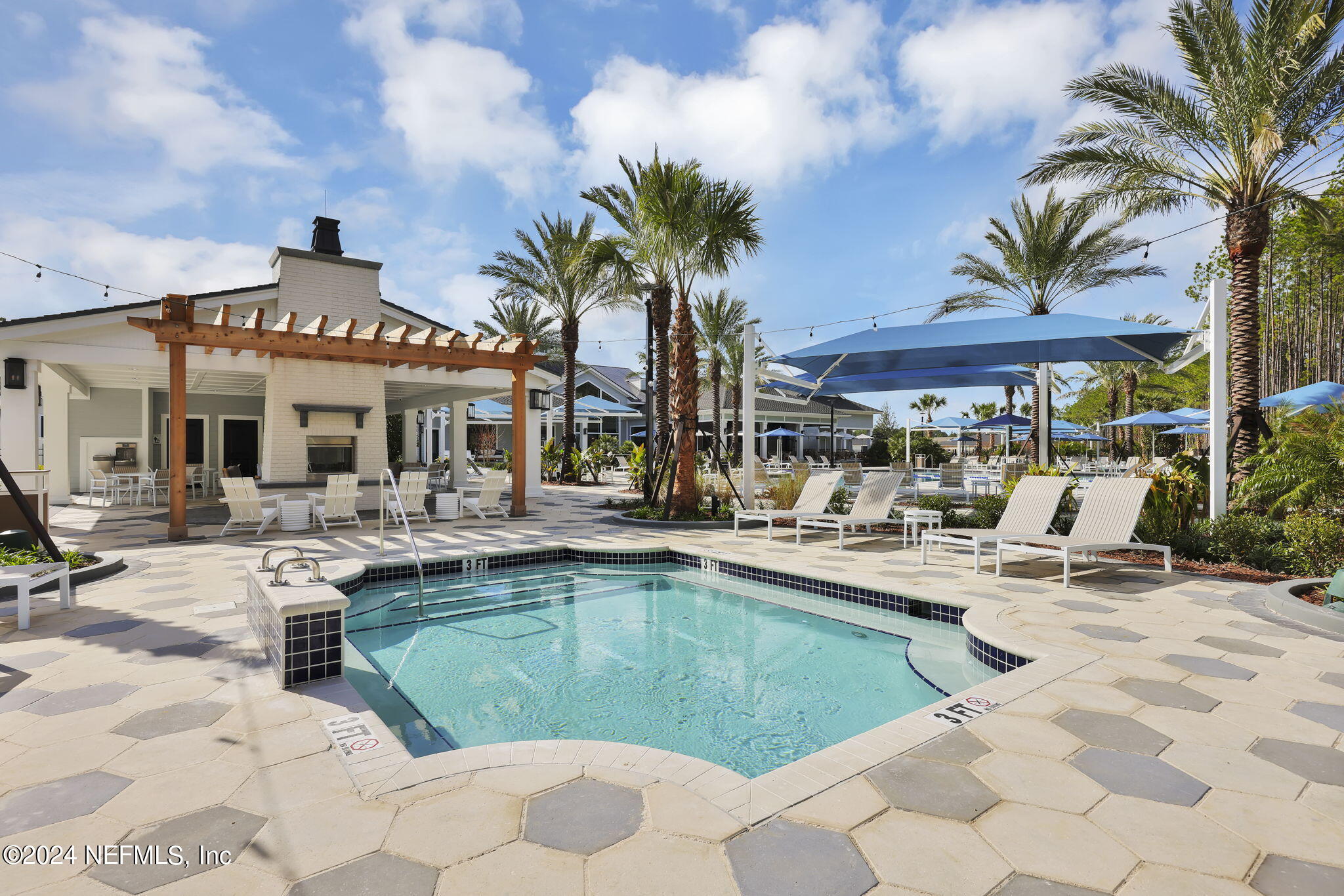 525 Continuum Loop Yulee, FL 32097 - Photo 35 of 44 Hot Tub