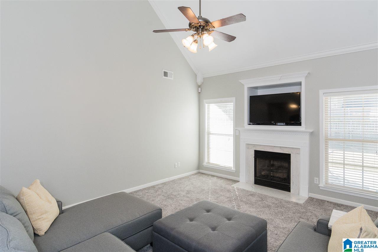 135 Silverstone Lane Alabaster, AL 35007 - Photo 11 of 50