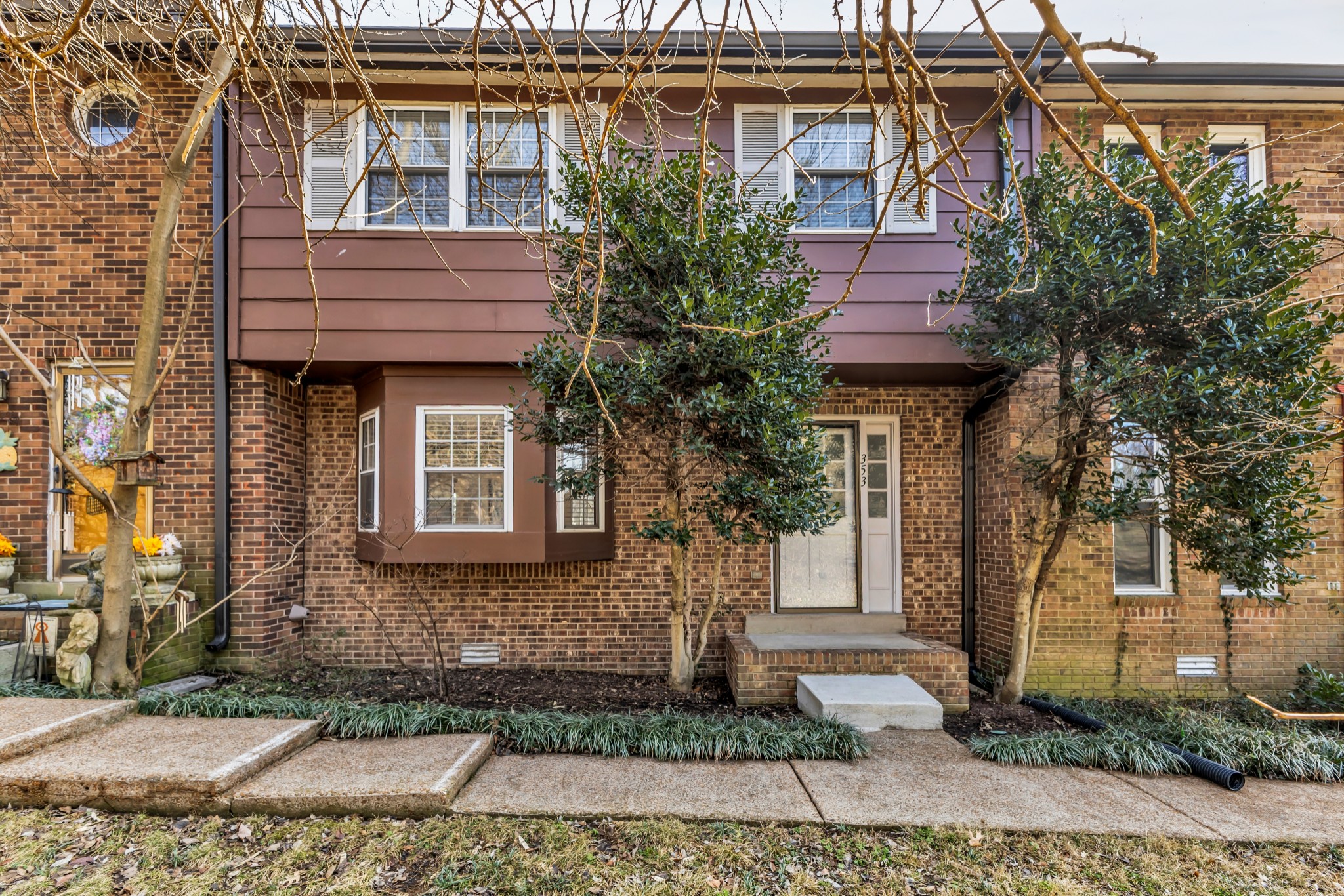 353 Huntington Ridge Drive Nashville, TN 37211 - Photo 2 of 27