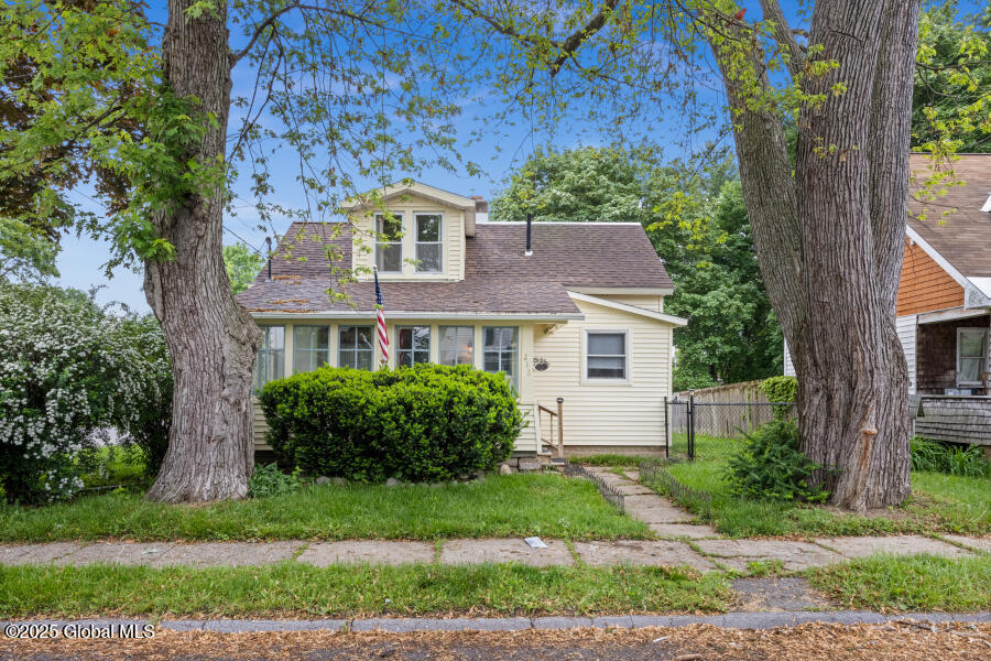 212 Riverside Avenue Scotia, NY 12302 - Photo 1 of 53 212-Riverside-01