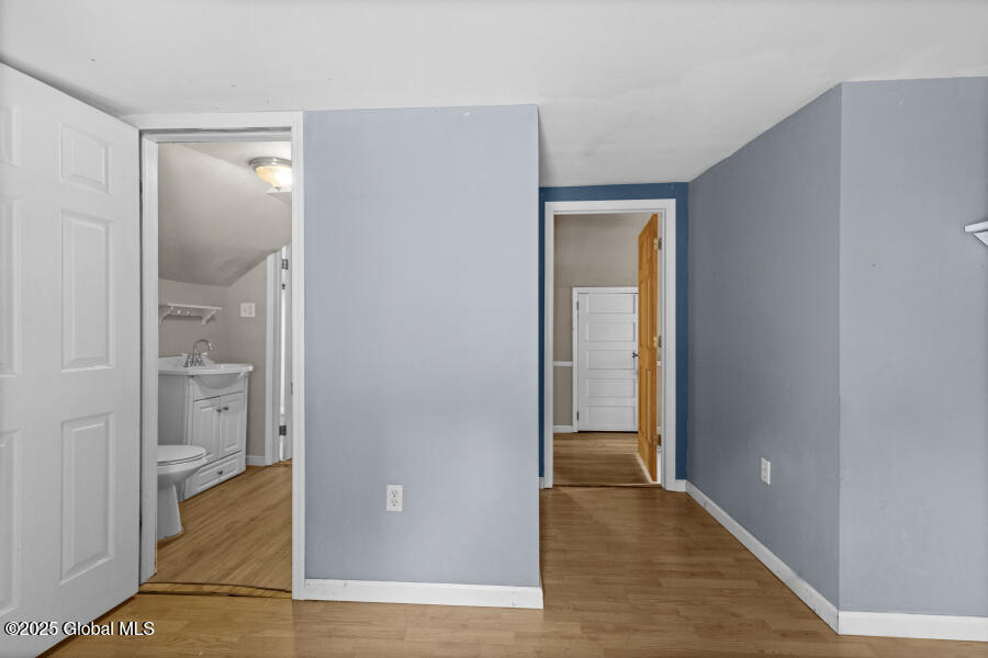 212 Riverside Avenue Scotia, NY 12302 - Photo 17 of 53 212-Riverside-36