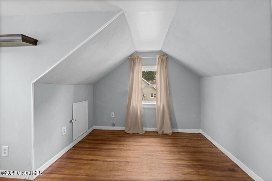 212 Riverside Avenue Scotia, NY 12302 - Photo 20 of 53 212-Riverside-39