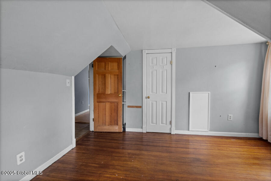 212 Riverside Avenue Scotia, NY 12302 - Photo 21 of 53 212-Riverside-40