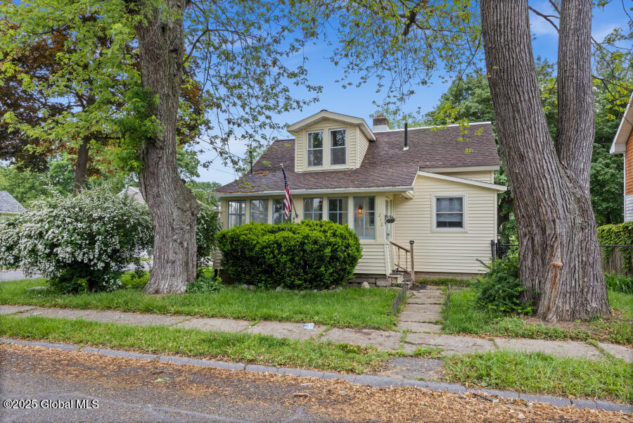 212 Riverside Avenue Scotia, NY 12302 - Photo 30 of 53 212-Riverside-03