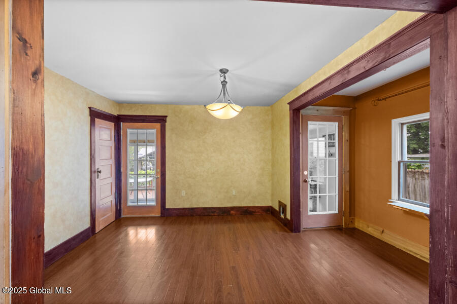 212 Riverside Avenue Scotia, NY 12302 - Photo 43 of 53 212-Riverside-29