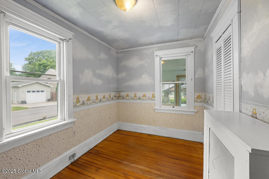 212 Riverside Avenue Scotia, NY 12302 - Photo 6 of 53 212-Riverside-14