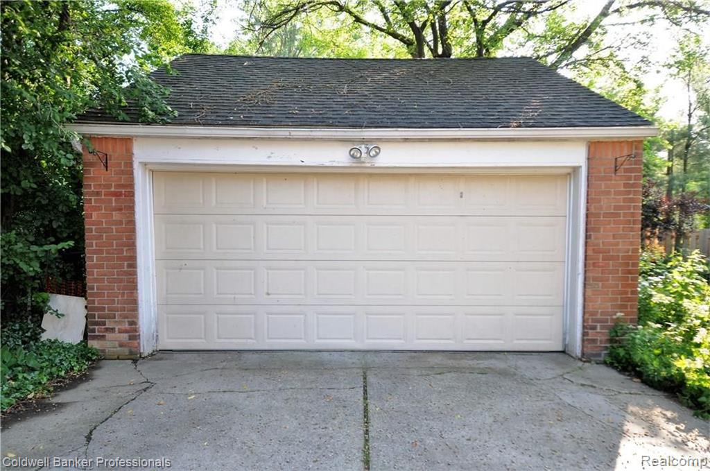 1167 Audubon Road Grosse Pointe, MI 48230 - Photo 30 of 39