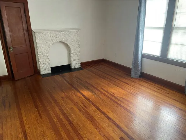 $1,250 | 1002 Drew Street, Clearwater, FL 33755