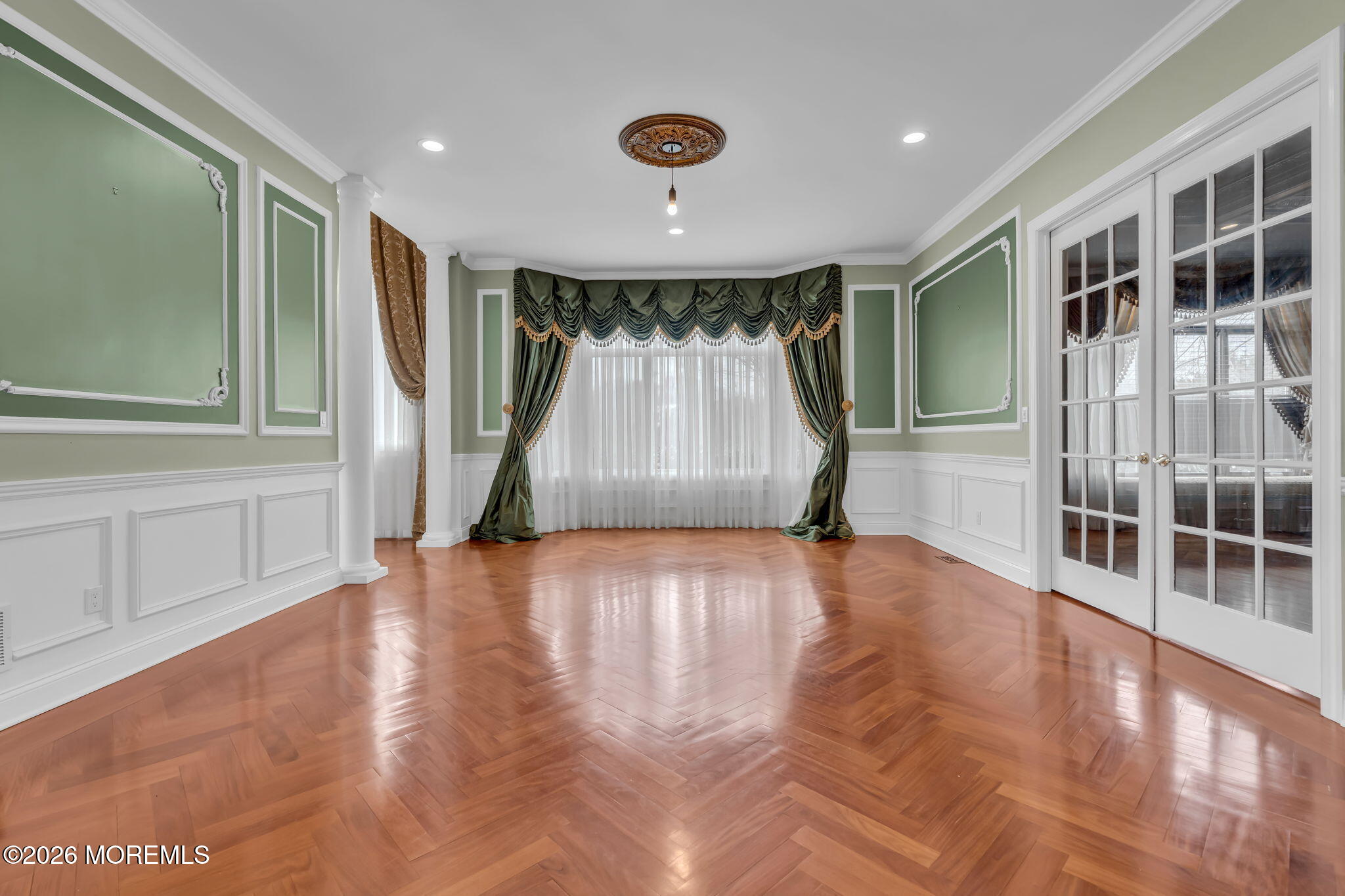 1 Embry Farm Road Marlboro, NJ 07746 - Photo 30 of 82 52-web-or-mls-DSC02954