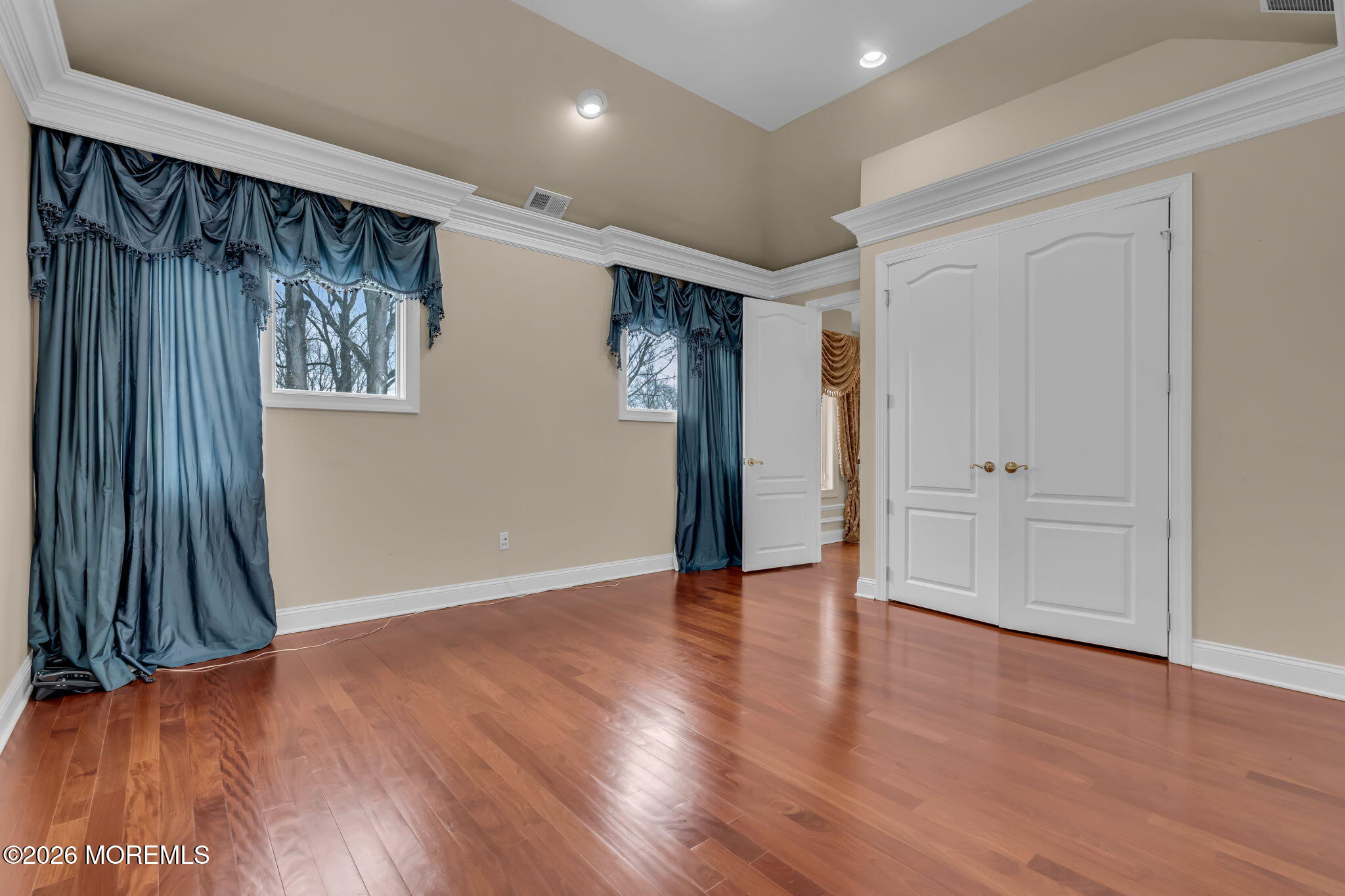 1 Embry Farm Road Marlboro, NJ 07746 - Photo 5 of 82 97-web-or-mls-DSC03249