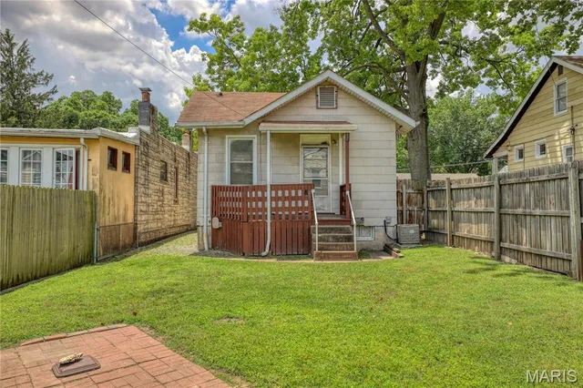$89,900 | 4955 Seibert Avenue, St. Louis, MO 63123