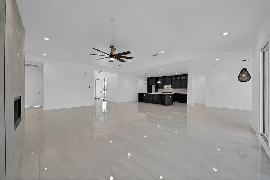 309 Whispering Way Red Oak, TX 75154 - Photo 12 of 36