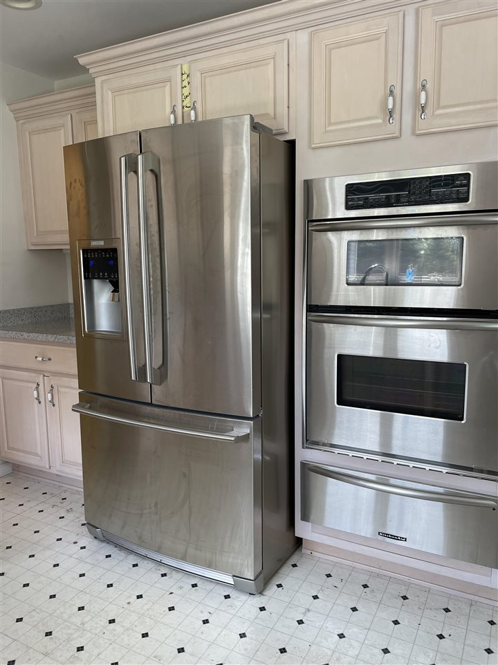 5195 Lobdell Fenton, MI 48430 - Photo 43 of 79 50071685-47.JPG